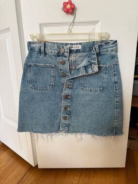 Zara Light Blue Button-Front Denim Mini Skirt